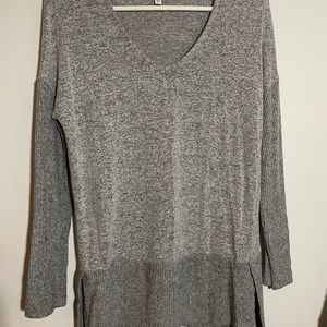Olivia Sky grey long sleeve size S